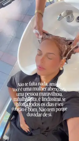 Capa do reel: Lavagem no salão